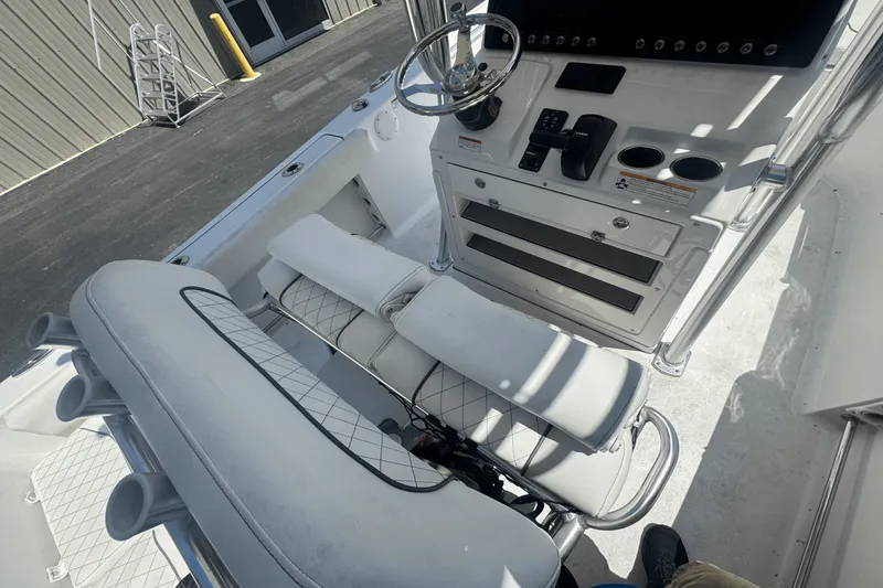 Slide: The Image of Sportsman HERITAGE 211 2022 - 16