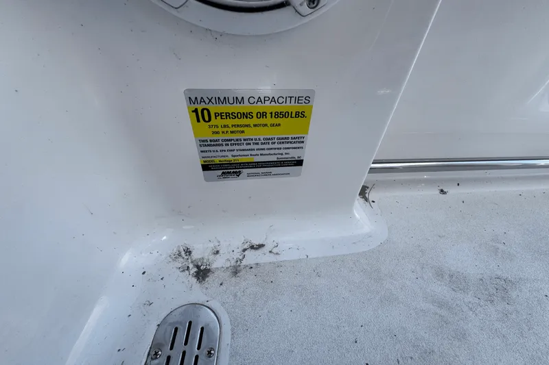 Slide: The Image of Sportsman HERITAGE 211 2022 - 20