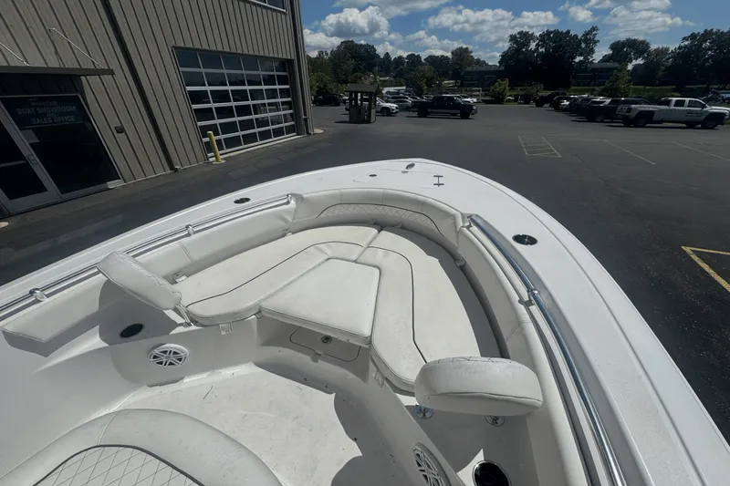 Slide: The Image of Sportsman HERITAGE 211 2022 - 6