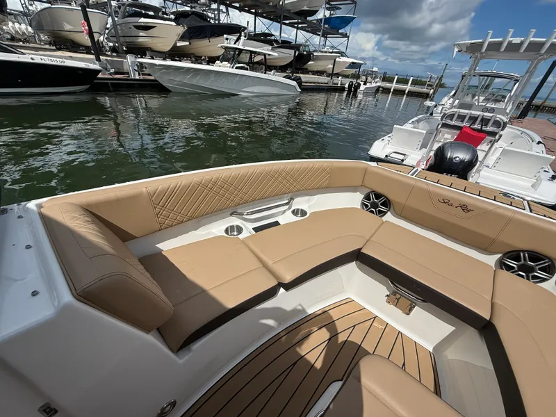 Slide: The Image of Sea Ray SDX 230 Outboard 2026 - 6