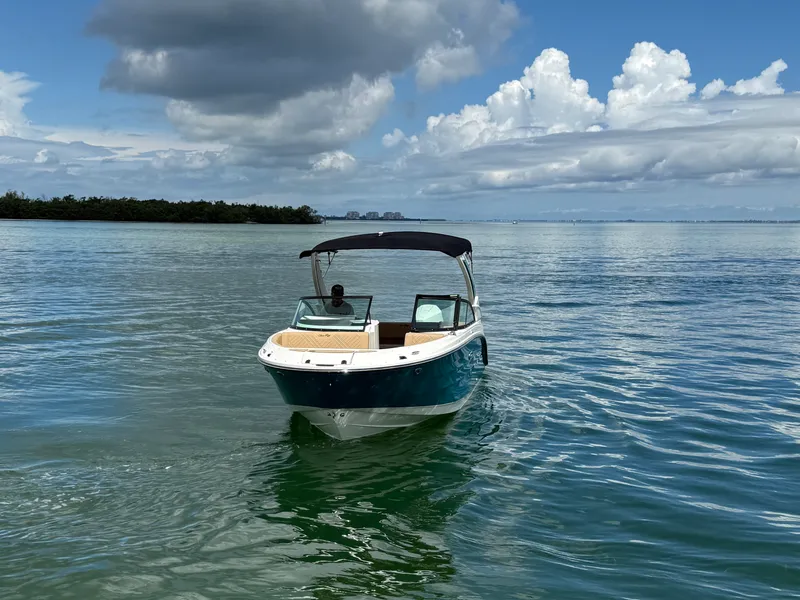Slide: The Image of Sea Ray SDX 230 Outboard 2026 - 2