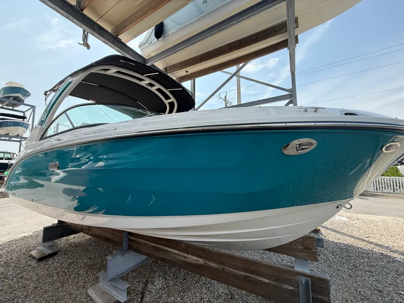 The Image of Sea Ray SDX 230 Outboard 2026 - 0