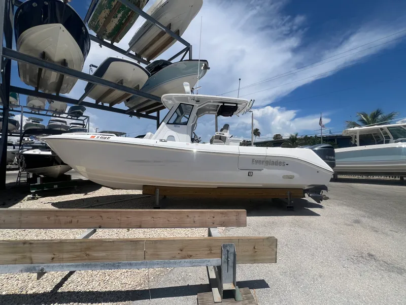 The Image of Everglades 295CC 2019 - undefined