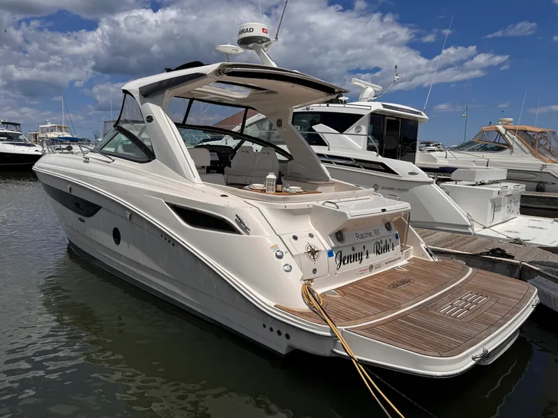 The Image of Sea Ray 350 SUNDANCER 2018 - 0