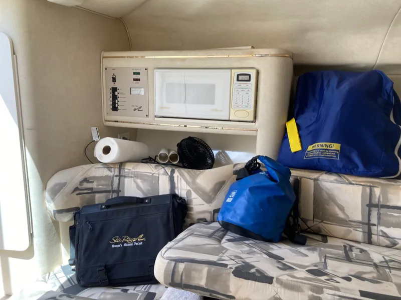Slide: The Image of Sea Ray 280 SUN SPORT 1997 - 26