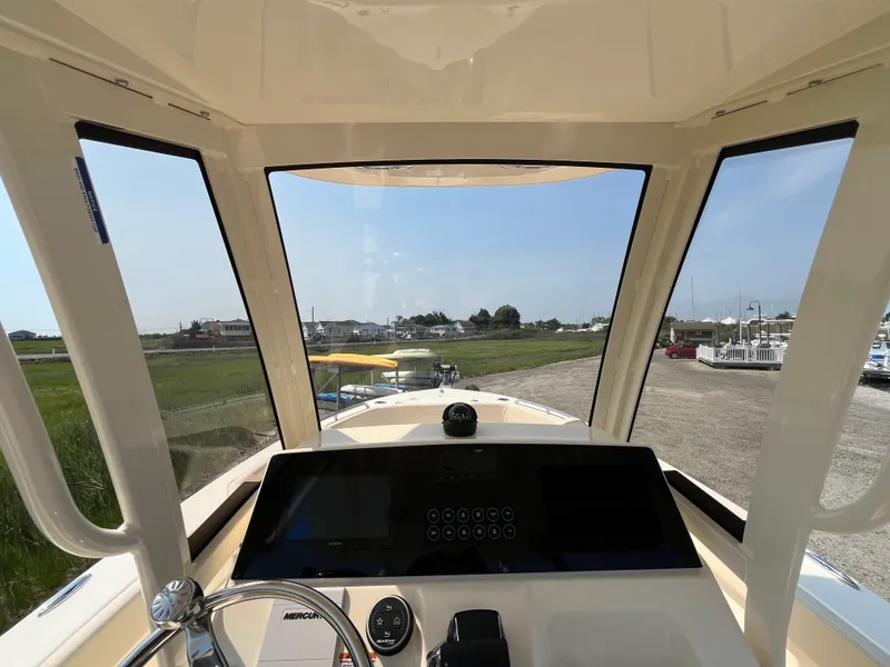 Slide: The Image of Scout 220 XSF 2027 - 11