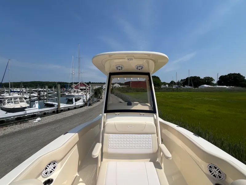 Slide: The Image of Scout 220 XSF 2027 - 16
