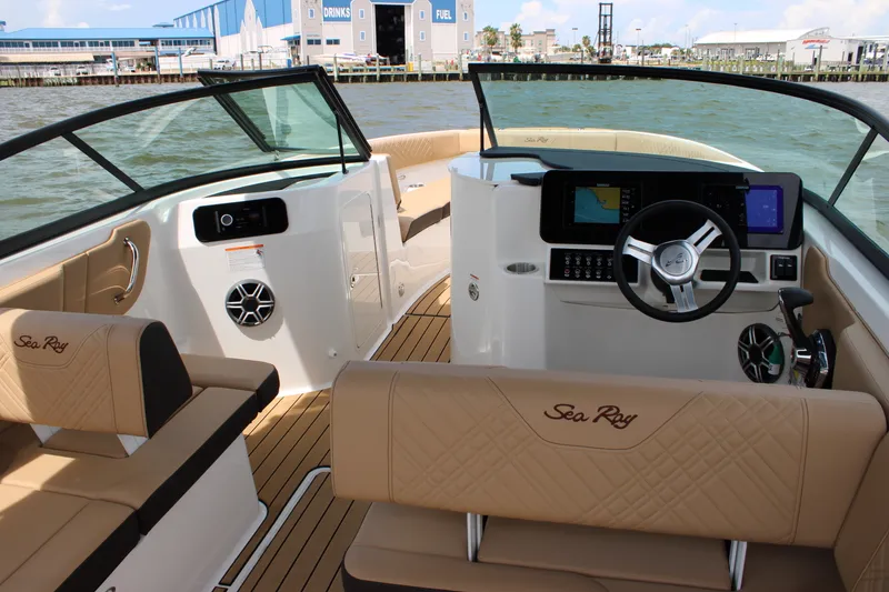 Slide: The Image of Sea Ray SDX 250 Surf 2026 - 13
