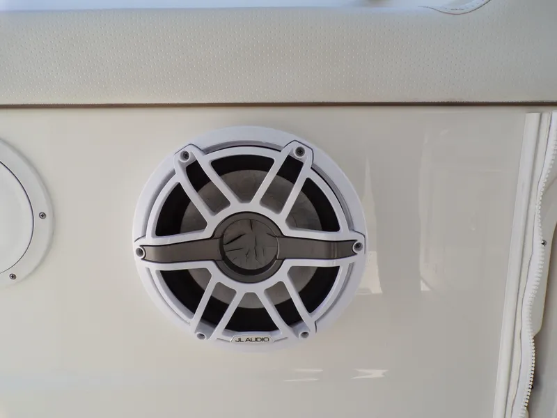 Slide: The Image of Pursuit 328 SPORT 2021 - 57