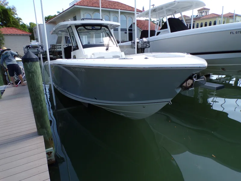 Slide: The Image of Pursuit 328 SPORT 2021 - 7