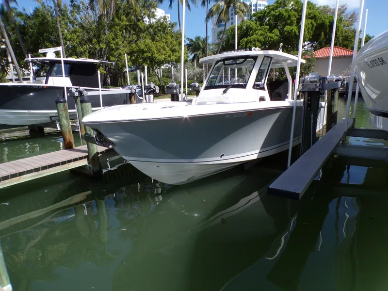 Slide: The Image of Pursuit 328 SPORT 2021 - 6