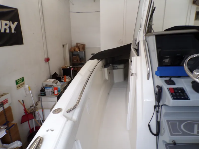 Slide: The Image of Pursuit 328 SPORT 2021 - 20