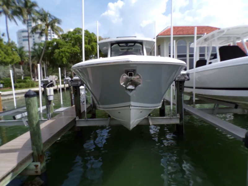 Slide: The Image of Pursuit 328 SPORT 2021 - 3