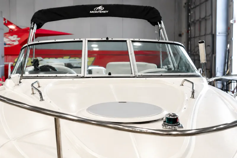 Slide: The Image of Monterey 250 Cruiser 2005 - 6