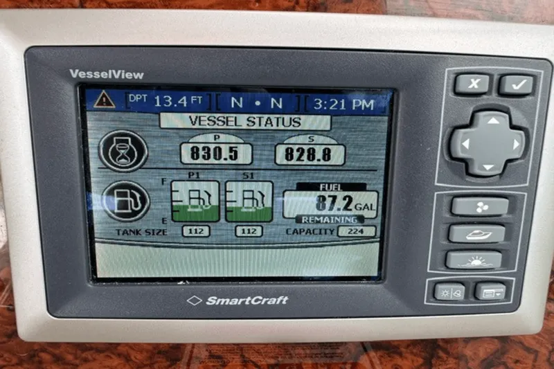 Slide: The Image of Sea Ray 340 Sundancer 2006 - 11