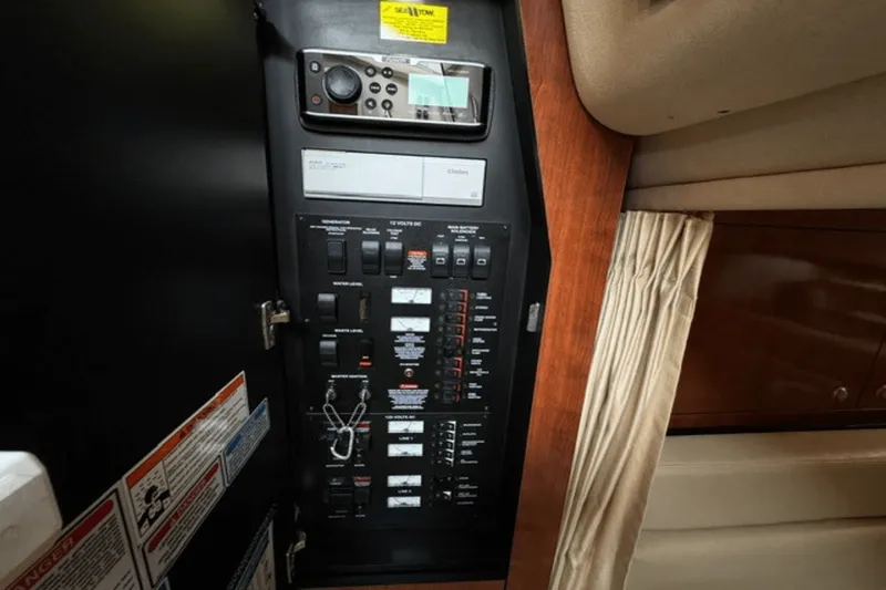 Slide: The Image of Sea Ray 340 Sundancer 2006 - 26