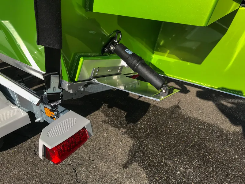 Slide: The Image of North River 21 SEAHAWK RTF 2026 - 21