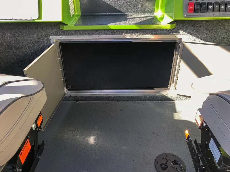 Slide: The Image of North River 21 SEAHAWK RTF 2026 - 9