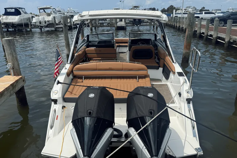 Slide: The Image of Cobalt 30SC Outboard 2023 - 11