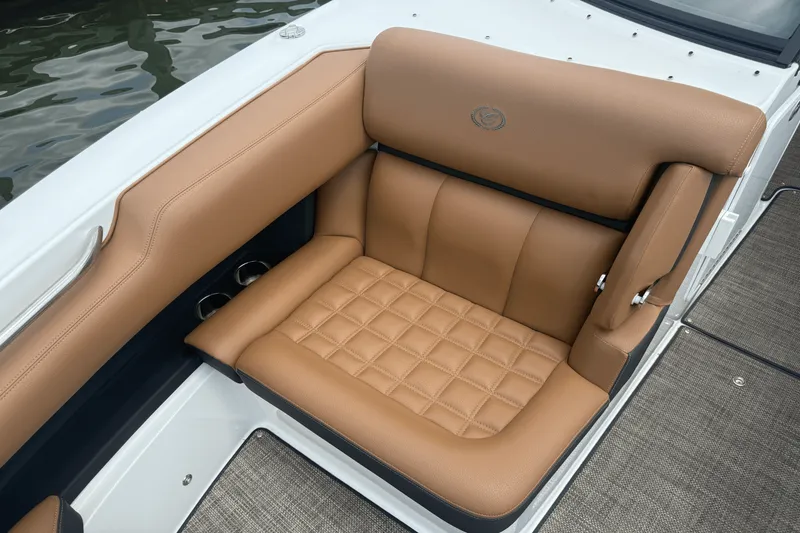 Slide: The Image of Cobalt 30SC Outboard 2023 - 26