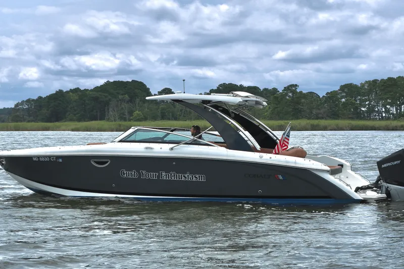 Slide: The Image of Cobalt 30SC Outboard 2023 - 4