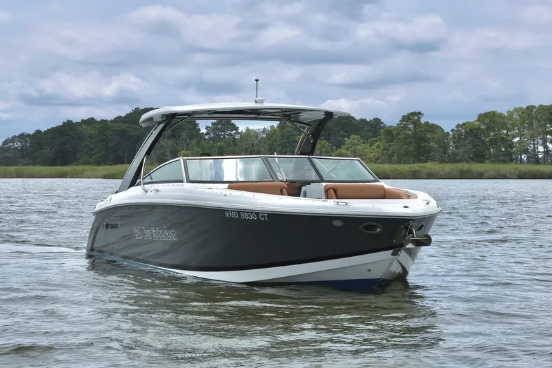 Slide: The Image of Cobalt 30SC Outboard 2023 - 9