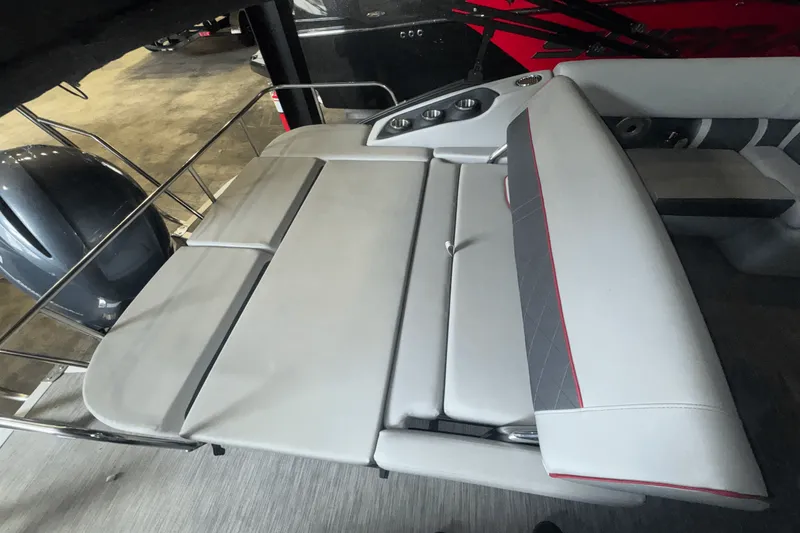 Slide: The Image of Bennington 21 LSB 2022 - 14