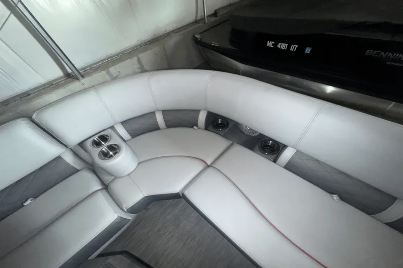 Slide: The Image of Bennington 21 LSB 2022 - 8