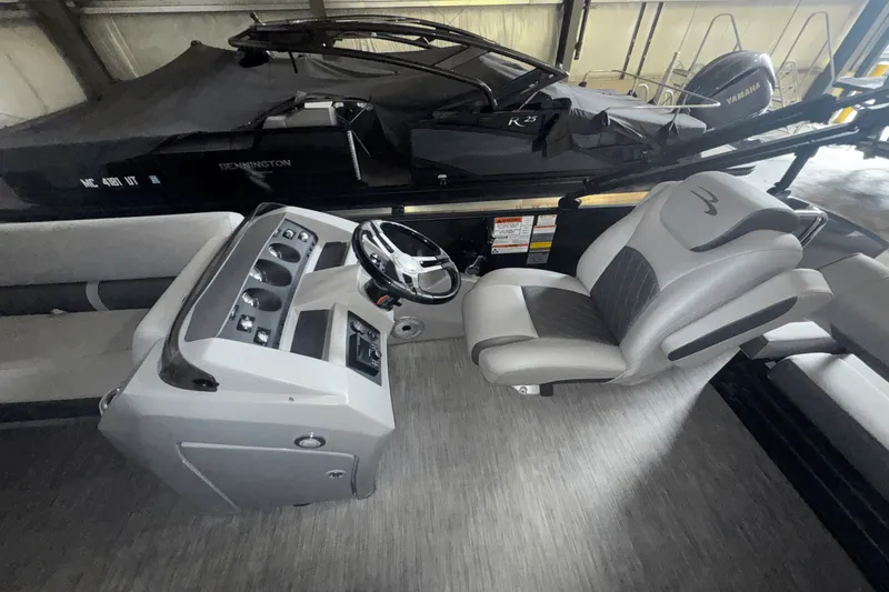 Slide: The Image of Bennington 21 LSB 2022 - 9