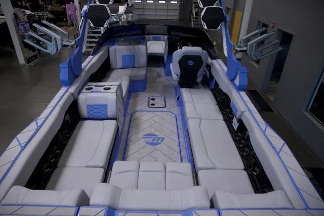 Slide: The Image of Malibu 26 LSV 2026 - 13