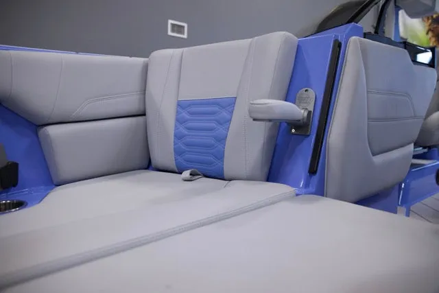 Slide: The Image of Malibu 26 LSV 2026 - 22