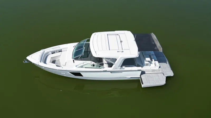 Slide: The Image of Aviara AV40 2024 - 10