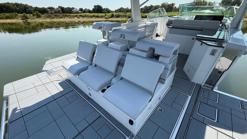 Slide: The Image of Aviara AV40 2024 - 18