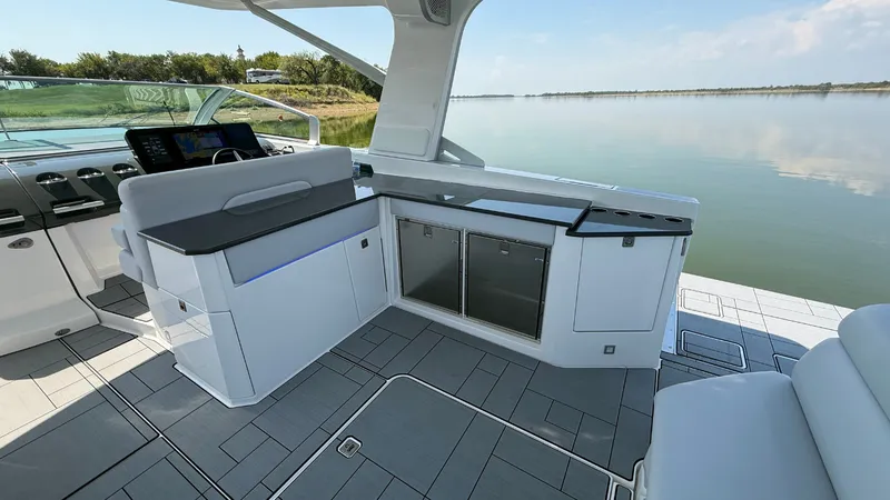 Slide: The Image of Aviara AV40 2024 - 27