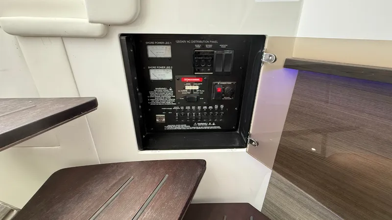 Slide: The Image of Aviara AV40 2024 - 60