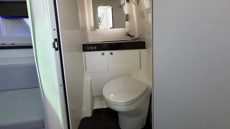 Slide: The Image of Aviara AV40 2024 - 64