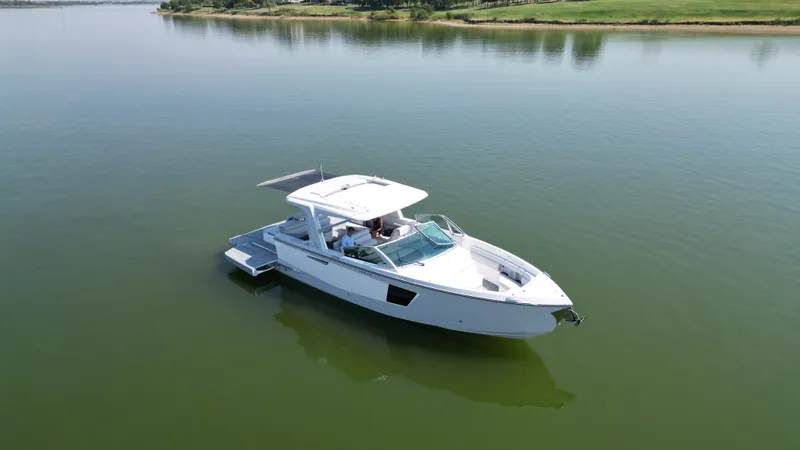 Slide: The Image of Aviara AV40 2024 - 8