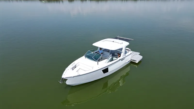 Slide: The Image of Aviara AV40 2024 - 9