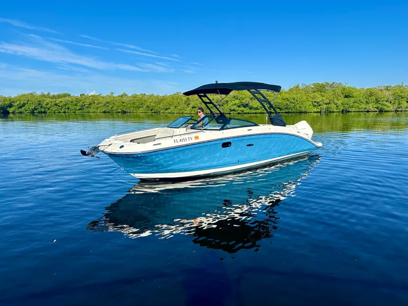 Slide: The Image of Sea Ray 270 SD OB 2024 - 5