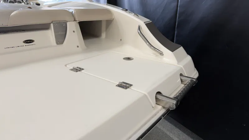 Slide: The Image of Larson LXI228 2006 - 15