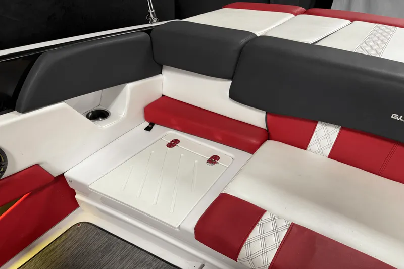 Slide: The Image of Glastron GTS 205 2019 - 28