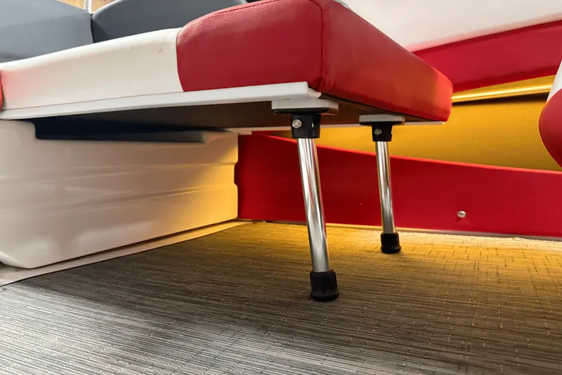 Slide: The Image of Glastron GTS 205 2019 - 32