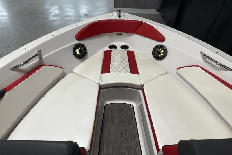 Slide: The Image of Glastron GTS 205 2019 - 59