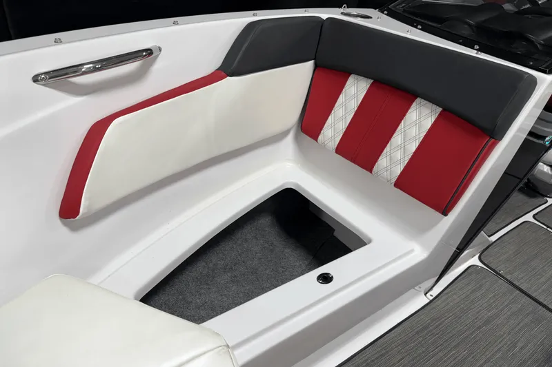 Slide: The Image of Glastron GTS 205 2019 - 63