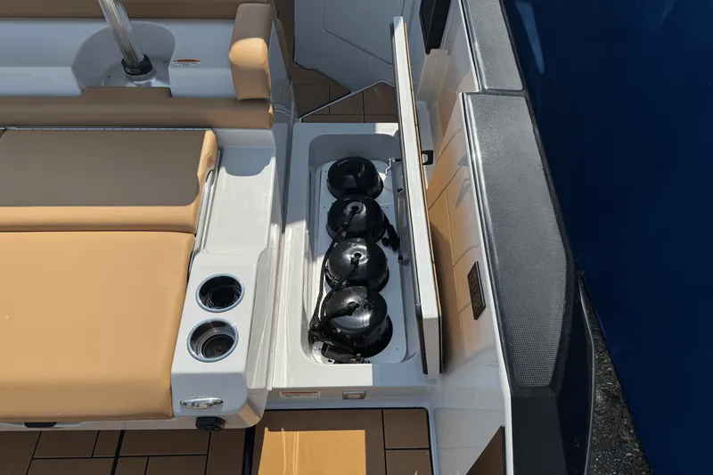 Slide: The Image of Aviara AV36 2022 - 15