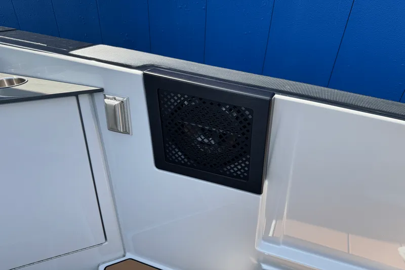 Slide: The Image of Aviara AV36 2022 - 17