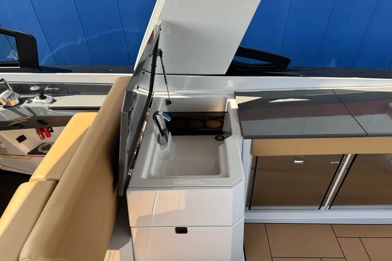 Slide: The Image of Aviara AV36 2022 - 31