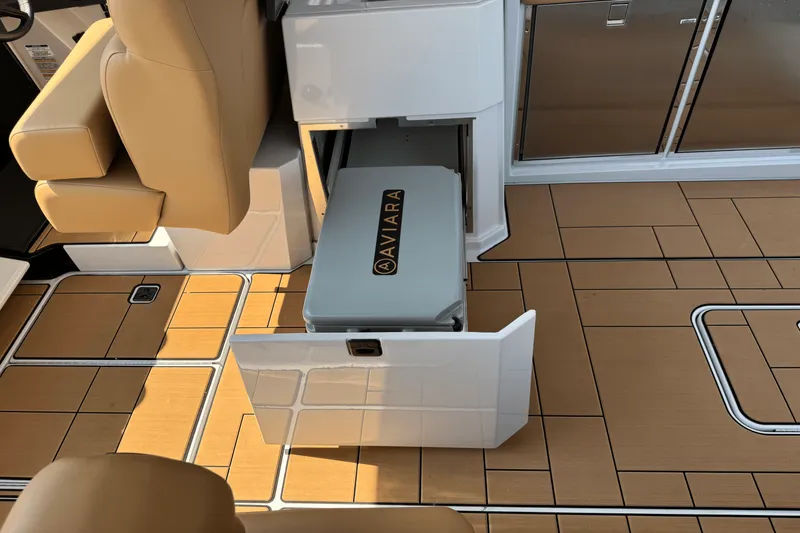 Slide: The Image of Aviara AV36 2022 - 32