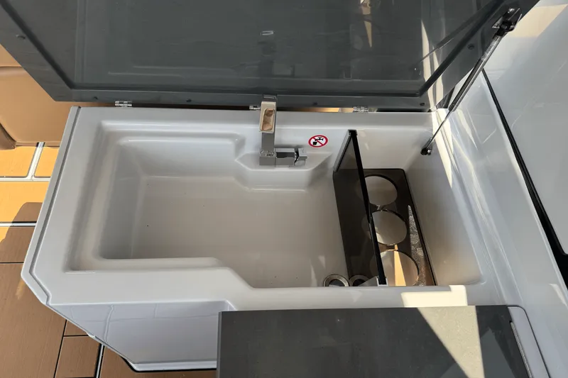 Slide: The Image of Aviara AV36 2022 - 33