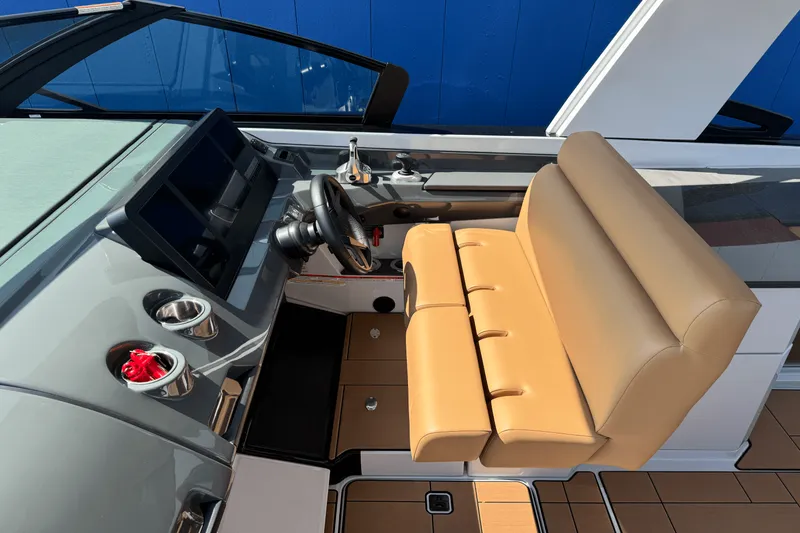 Slide: The Image of Aviara AV36 2022 - 40